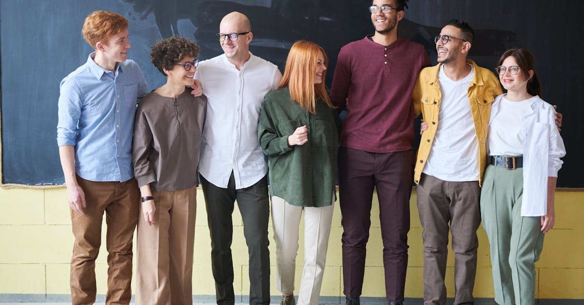 découvrez l'importance de la diversité dans notre société moderne. explorez comment l'inclusion et la pluralité des voix enrichissent nos communautés et favorisent un environnement d'innovation et de compréhension mutuelle.