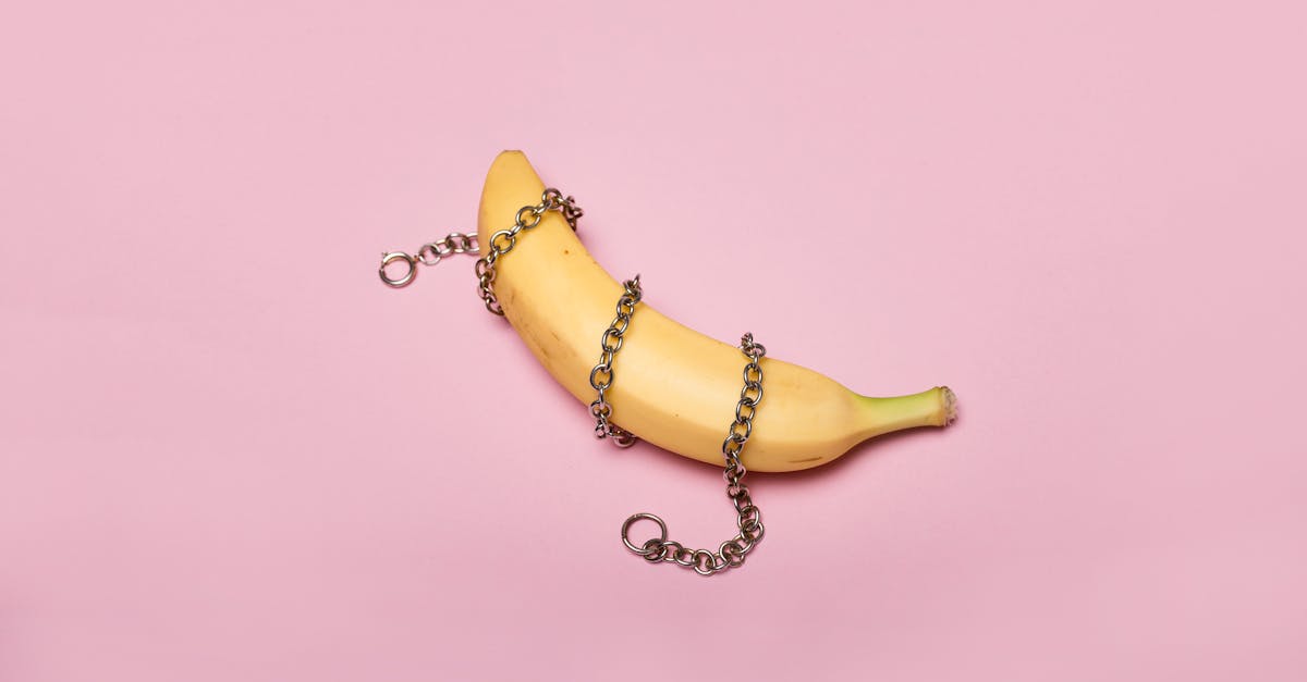découvrez l'univers du bdsm : pratiques, consentement, conseils de sécurité et exploration du plaisir dans le respect mutuel. une introduction claire et informative pour comprendre le bdsm.