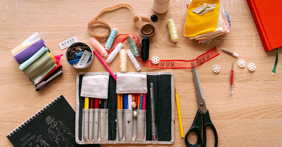 découvrez notre kit bdsm pour débutants : tout le nécessaire pour explorer en toute sécurité de nouvelles sensations et pimenter vos jeux intimes. idéal pour s’initier avec douceur et confiance.