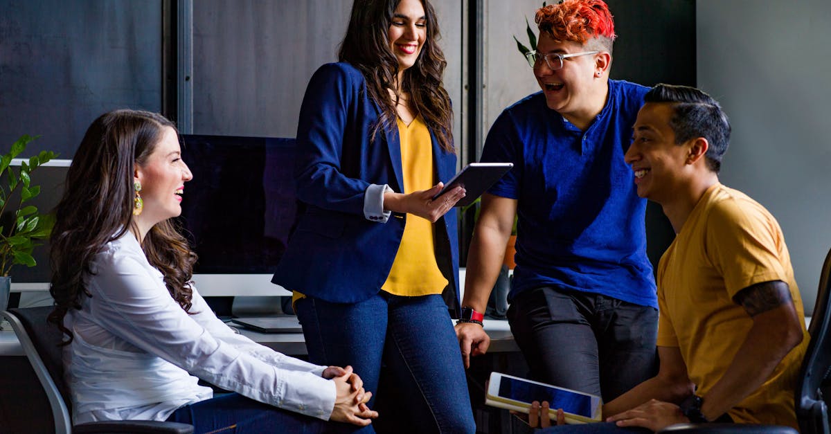 découvrez les clés d'une communication efficace, les meilleures stratégies pour transmettre vos messages, et les astuces pour améliorer vos relations personnelles et professionnelles.