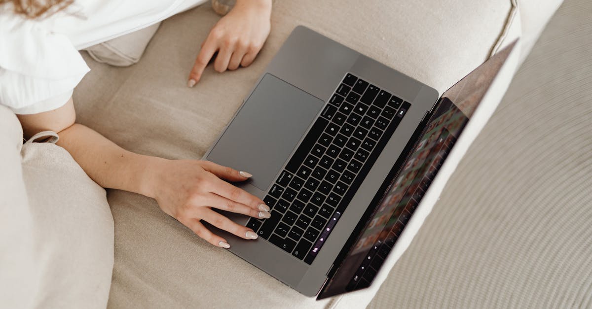 découvrez les boules geisha connectées : une innovation intime pour renforcer votre plancher pelvien grâce à un entraînement interactif, ludique et personnalisé via application mobile. améliorez votre bien-être sexuel et votre santé féminine en toute simplicité !