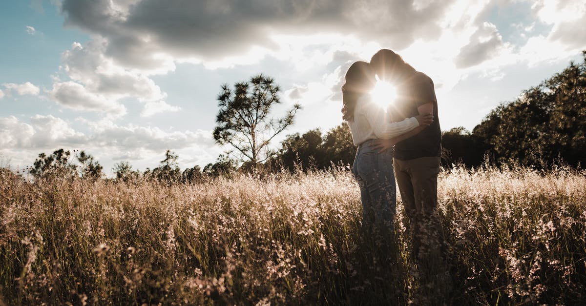 découvrez des conseils et astuces pour renforcer l’intimité dans votre couple, améliorer la communication et favoriser une relation épanouie et durable.