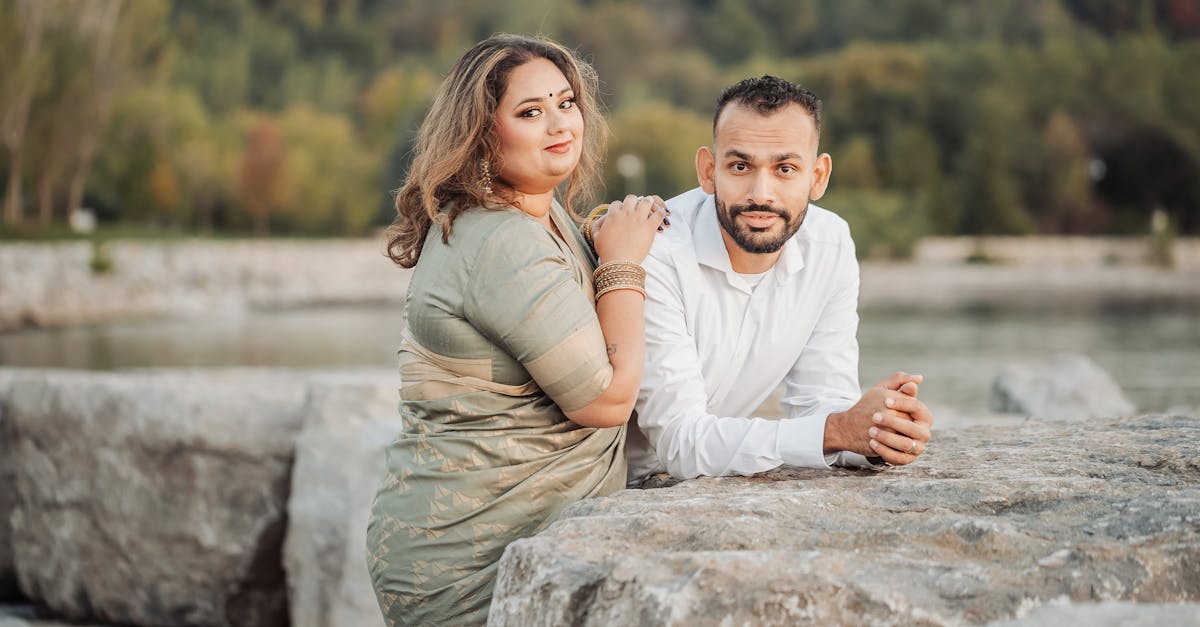 découvrez comment renforcer l’intimité de votre couple avec des conseils pratiques pour améliorer la confiance, la communication et la complicité au quotidien.