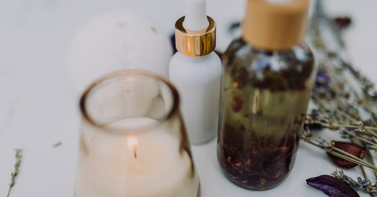 découvrez les bienfaits du massage à l’huile comestible : une expérience sensorielle unique qui nourrit la peau tout en offrant relaxation et douceur. idéal pour prendre soin de vous naturellement.