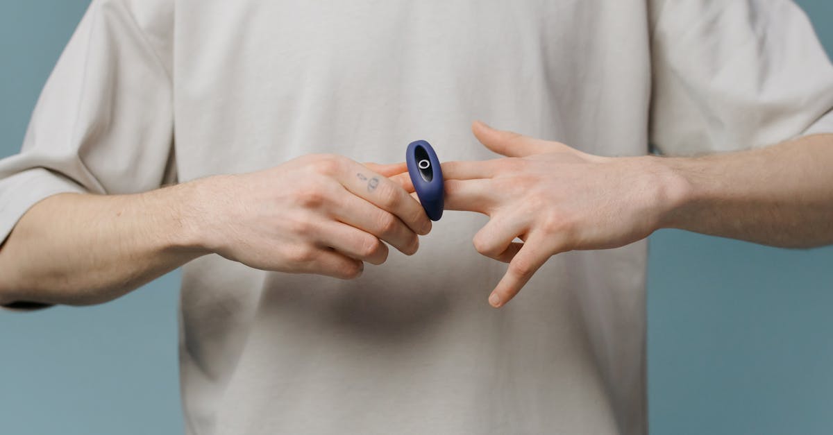 découvrez une large sélection de sex toys masculins pour explorer votre plaisir seul ou en couple. discrétion, qualité et nouveautés pour satisfaire toutes vos envies.