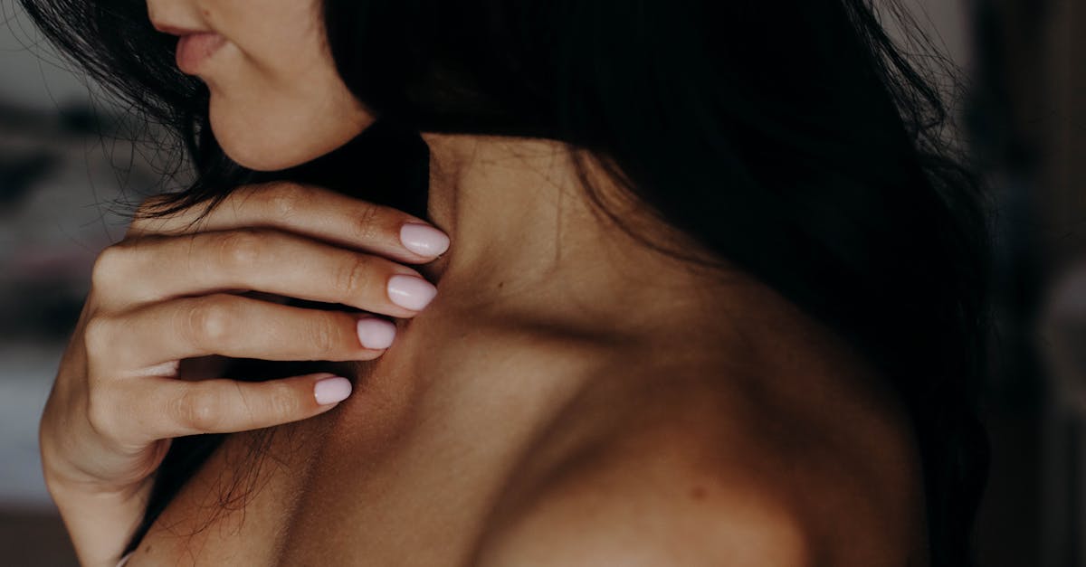 découvrez notre guide sur les lubrifiants intimes naturels : des solutions sûres, efficaces et respectueuses de votre corps pour une intimité harmonieuse. conseils, bienfaits et choix adaptés à vos besoins.