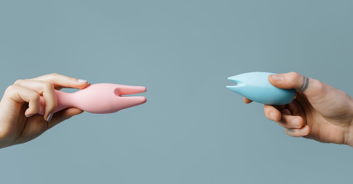 découvrez notre nettoyant pour sextoys : une solution efficace et douce pour assurer l'hygiène et la longévité de vos accessoires intimes. utilisation facile, adapté à tous les matériaux.