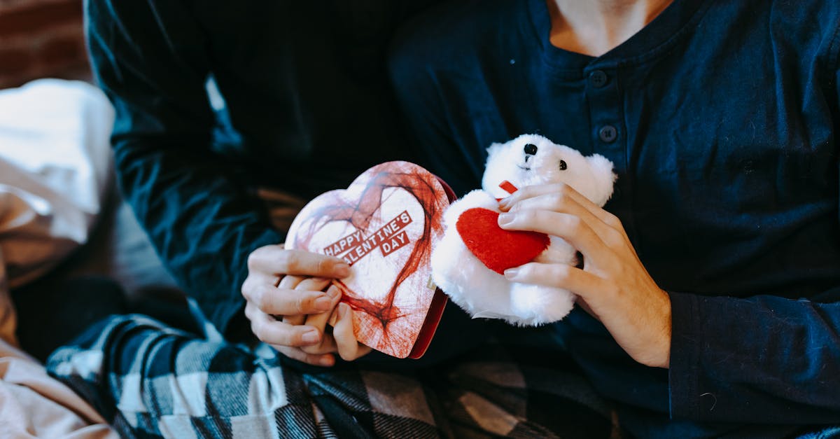 découvrez notre nettoyant pour sex toys : une solution efficace, douce et sans danger pour l’hygiène de vos accessoires intimes. gardez vos jouets propres, sûrs et prêts à l’emploi !