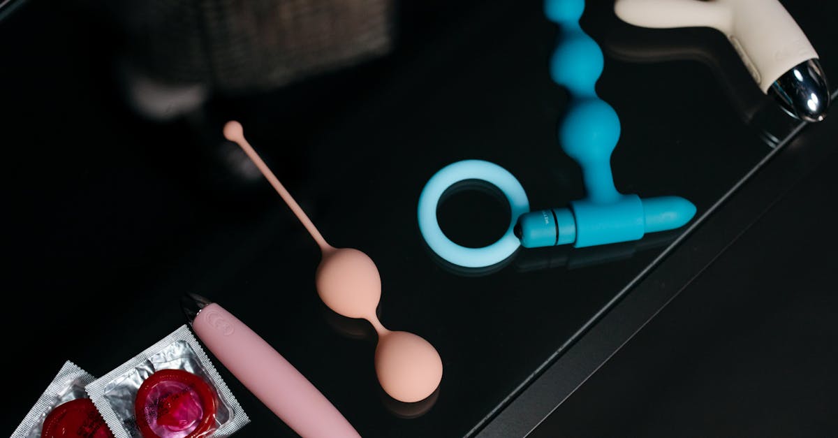 découvrez notre sélection de sex toys pour explorer de nouveaux plaisirs en solo ou en couple. produits de qualité, discrets et adaptés à tous les désirs. livraison rapide et confidentielle.